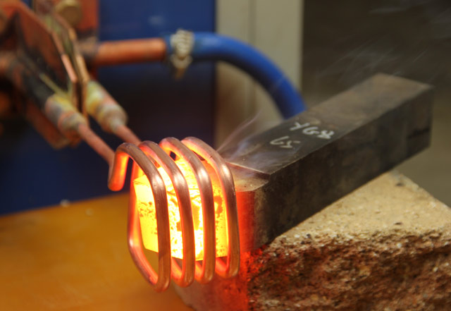 Индукционные нагревательные машины в производстве карбида