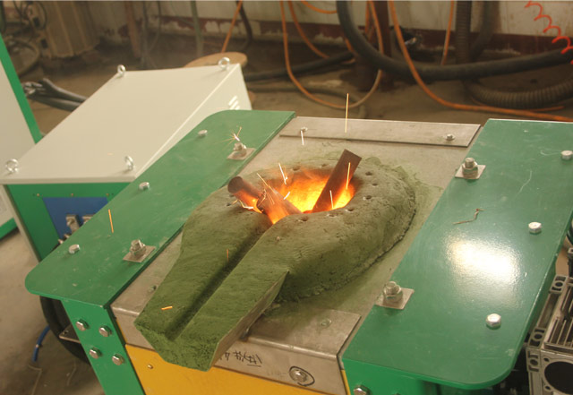 Индукционные нагревательные машины в металле и литейном производстве